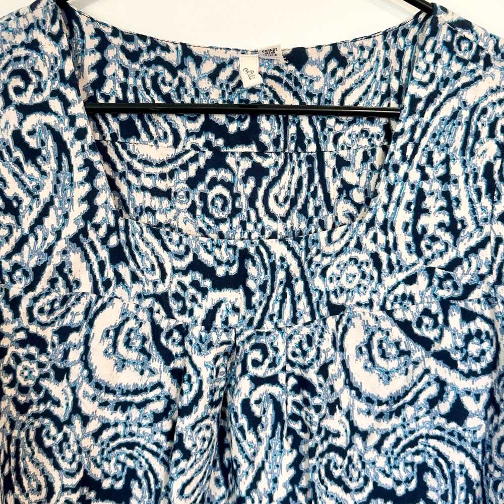 St. John's Bay Navy and White Paisley Square Neck Blouse - Size: Large - Picture 4 of 6